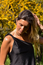 POLERA COLOMBA - BLACK